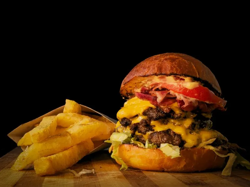 Hamburguesa con patatas